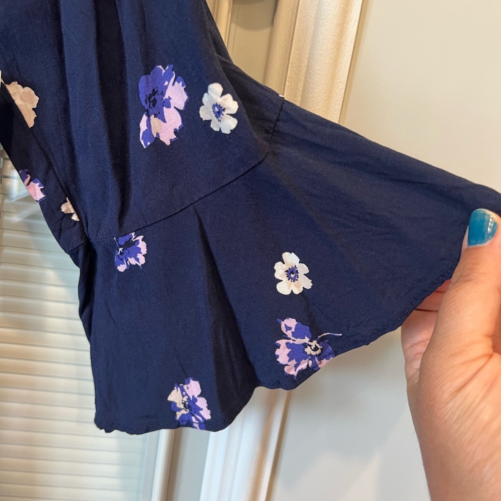 Old Navy Swing Floral Easter Dress size large; Large Dress with Sleeves - Picture 8 of 10